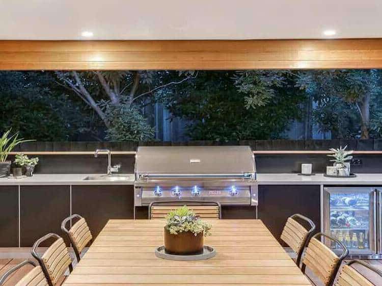 Custom Outdoor Kitchens in Canberra